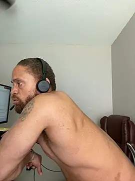 Chatroom XXX en direct de Fathero1time