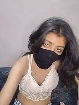 Prihu143's Live XXX Chat