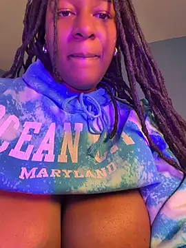 GirthGoddessCoco's Webcam Show