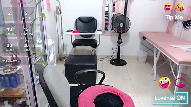 titsbiglovers' Live XXX Chat