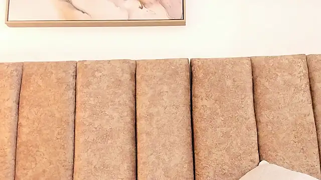 Czat XXX na żywo – nayiraa_
