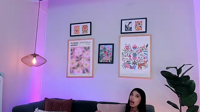 Tiffany_Low's Live XXX Chat