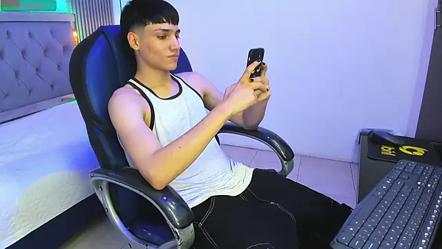 XXX chat uživo modela SamBlack_