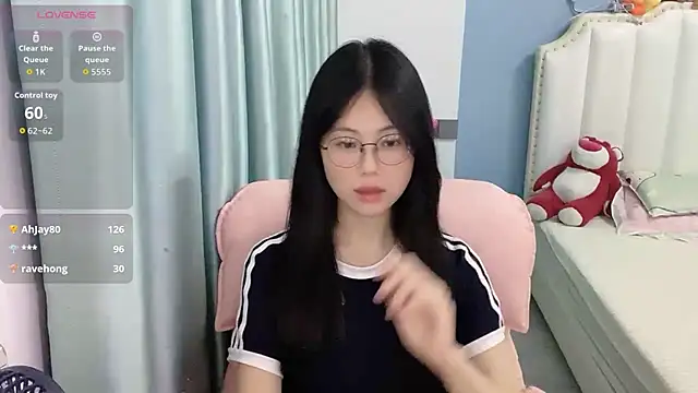 Luna-666's Live XXX Chat