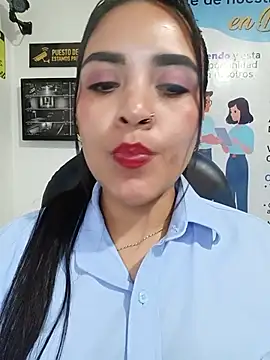 MAYE__13's Live XXX Chat