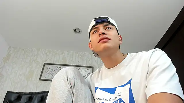 Chat XXX Live Lander_Cruz
