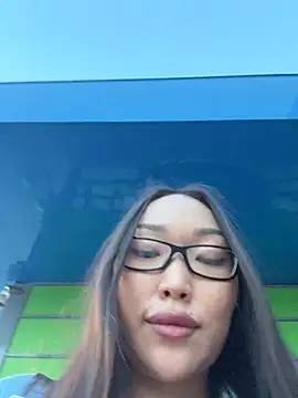 Chat XXX Live trytomakememoam