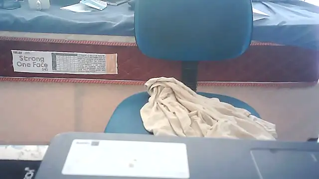 Webkamerová show eduar570