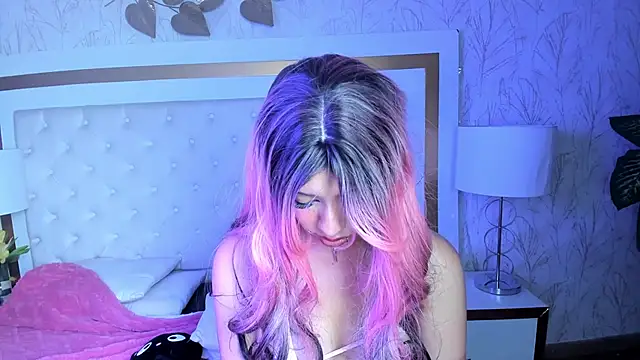 Effy_Kessler – Naživo XXX chat