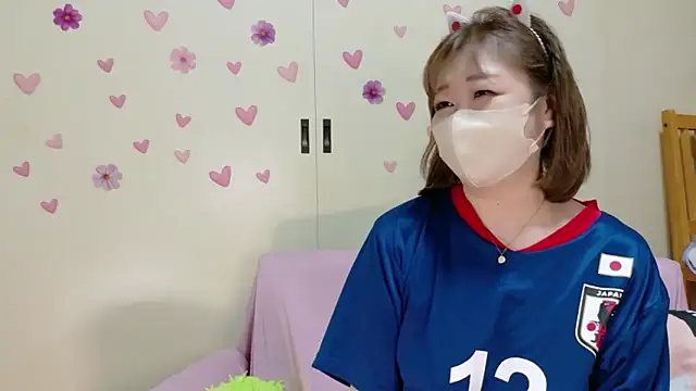 nana_desu Adlı Modelin Canlı XXX Sohbeti