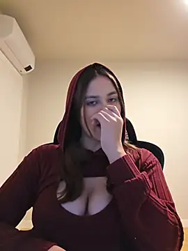 Czat XXX na żywo – MiaRides19
