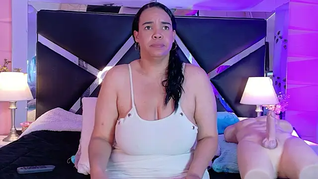 Veronica_Nasty_ Live XXX-Chat