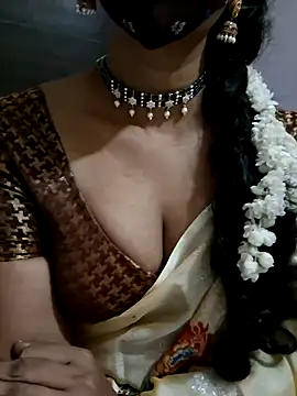 SubhadraTelugu's Live XXX Chat