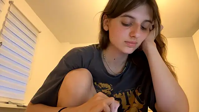 XXX chat uživo modela ActaedCottage