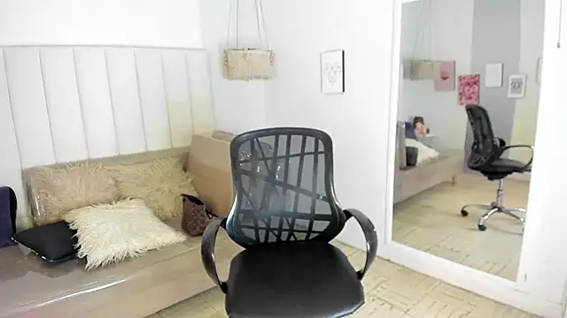 XXX chat uživo modela veronica_b07