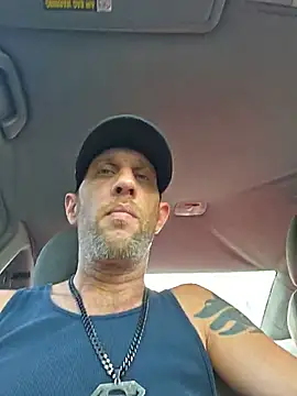 הופעת וובקאם של thespontaneouscouple42069