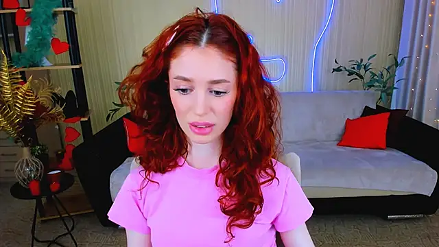 ChristinaConteeree Adlı Modelin Canlı XXX Sohbeti