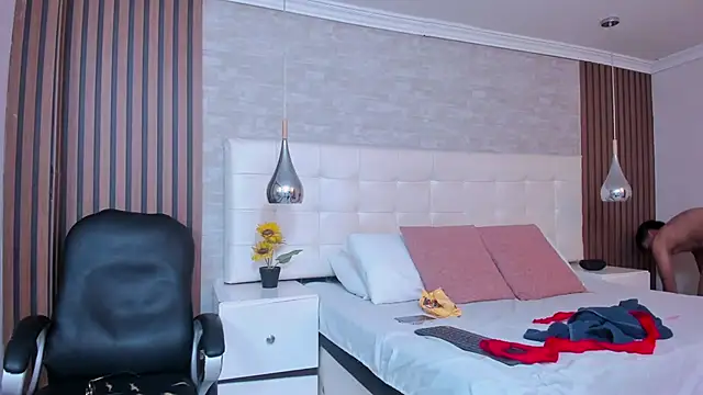 Živý XXX chat DaymonCardona