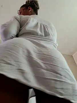 BiiancaEstradaa Live XXX-Chat