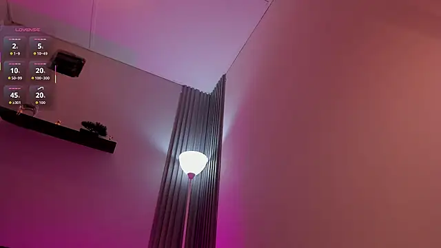 Czat XXX na żywo – marxi_doll7
