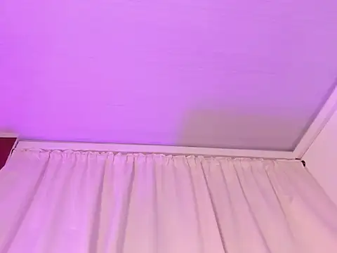 Ambarbrownn___ Chat XXX in diretta