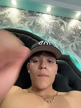DilanMiller_ Шоу с уебкамера