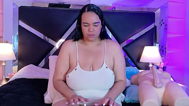 Veronica_Nasty_ Live XXX-chat