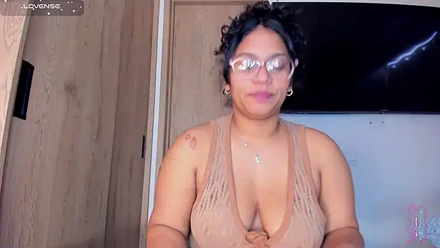 iriss_25 Live XXX-chat