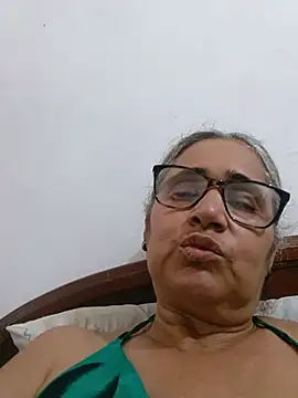 _candi XXX чат на живо