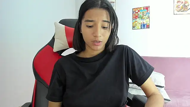 دردشة Emily_bruss الجنسية المباشرة