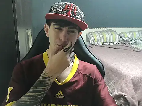 highonbwc élő XXX-chatje