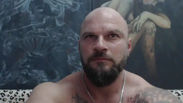 viking_30 Chat XXX live