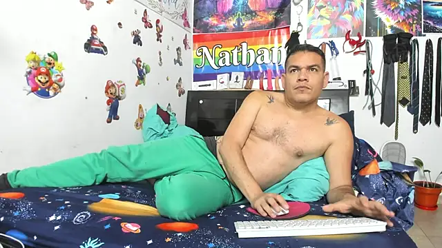 Онлайн чат XXX nathannathaniel
