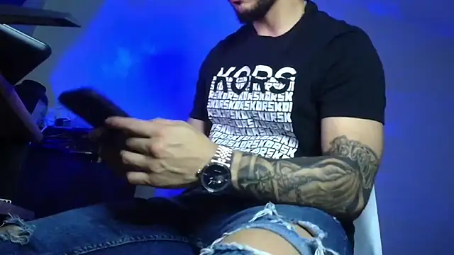 Онлайн чат XXX XanderCage99
