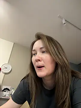 Kiss_My_Body Live XXX-chat