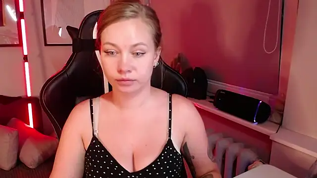 holly_xglam Live XXX Chat