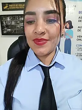 MAYE__13n Webbikameraesitys