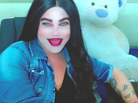 NharaBigCock Adlı Modelin Canlı XXX Sohbeti