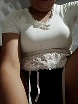 Czat XXX na żywo – Moon_squirtt