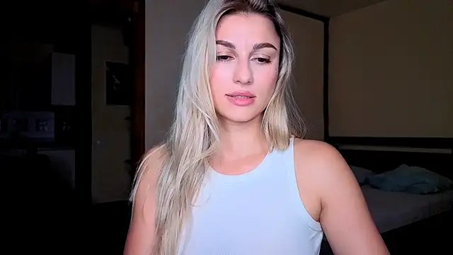 sunsetwithavaa live XXX chat