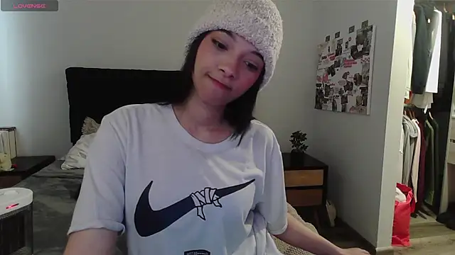 Jasmine_019's Live XXX Chat