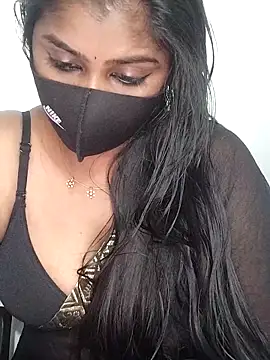 Tamil_Azhaghi – Live XXX-chat