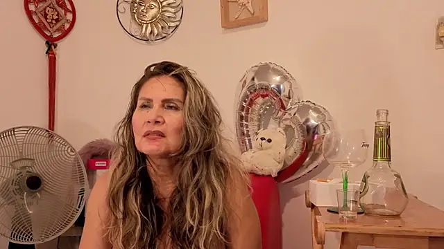 amandabakerx's Live XXX Chat