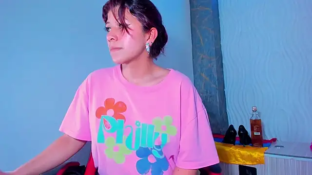 Raven_Rouge_ Adlı Modelin Canlı XXX Sohbeti