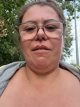 LadySaraNoir – Live XXX-chat