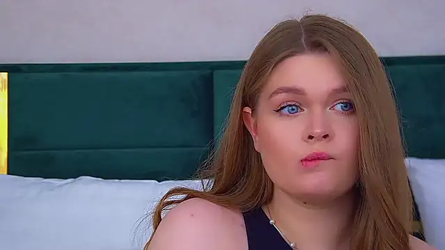 CrystalLyons Live XXX-chat