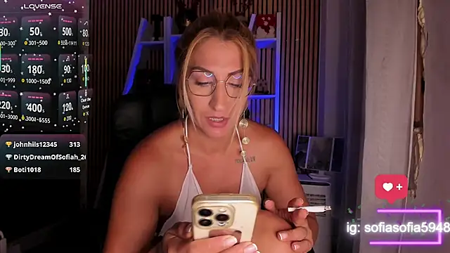 XXX chat uživo modela sofiah_