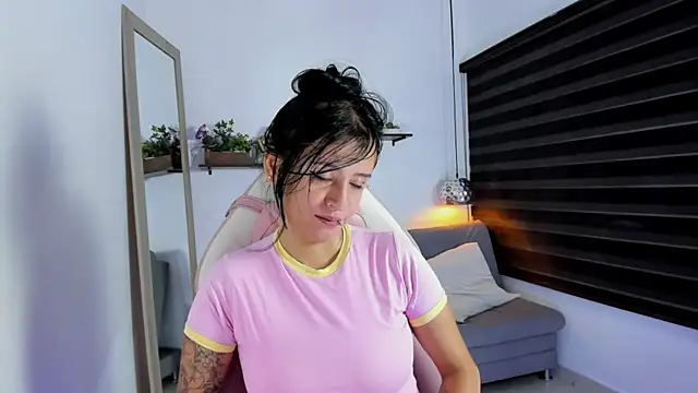 yenny_garcia 现场XXX聊天
