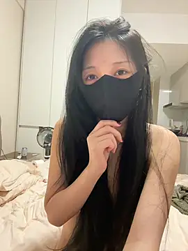 luobo046835 网络视讯表演
