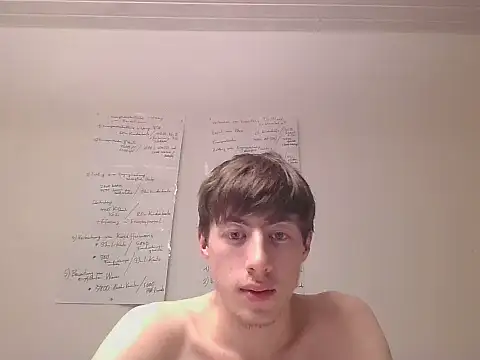 Chat +18 de VelvetRagottiOG ao vivo